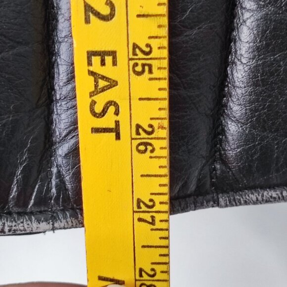 Motorcycle rider leather jacket men's size L / XL black skull pattern on back - Picture 12 of 12